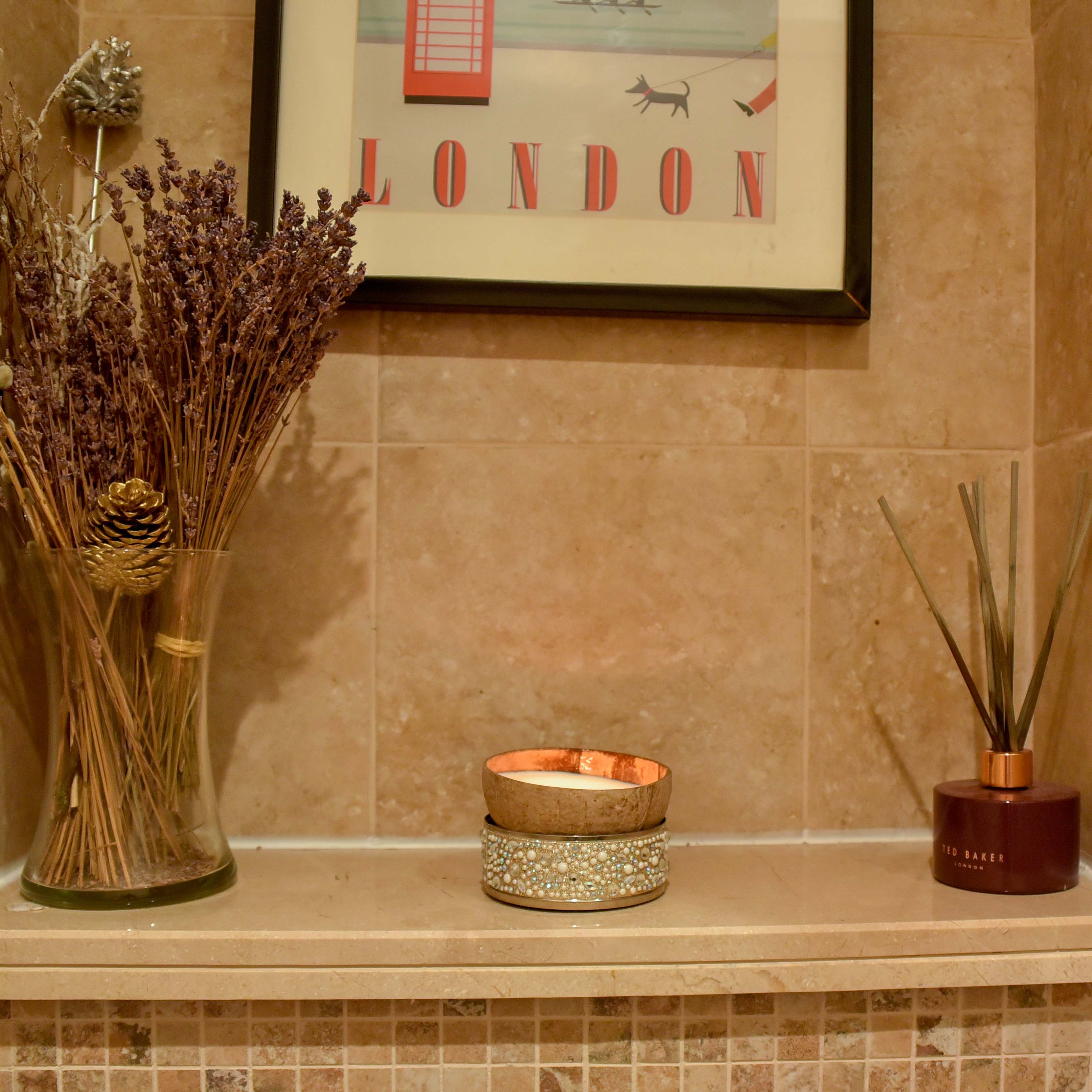 Coconut Shell Candles - Cinnamon Scent
